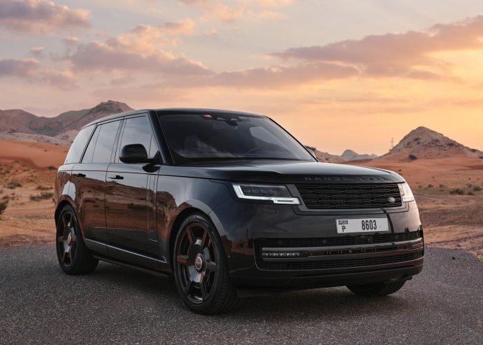 RANGE-ROVER-VOUGE-HSE-2023-10